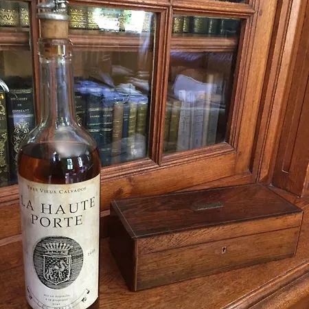 Domaine De La Haute-porte Vakantiehuis Souvigné-sur-Sarthe